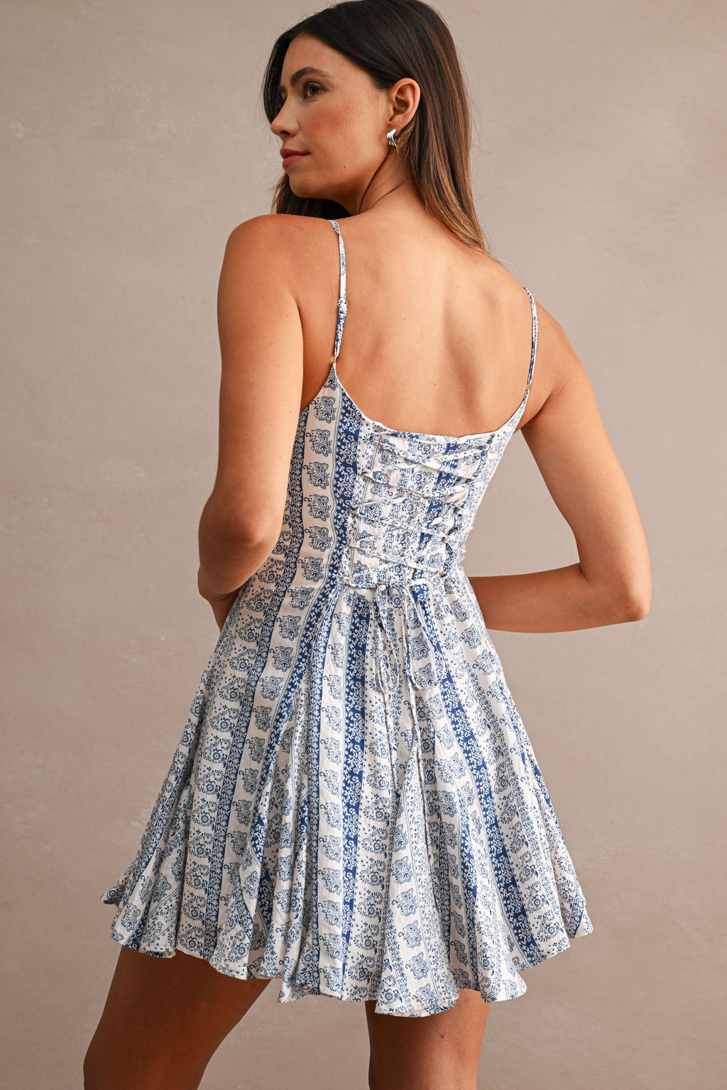 Hope Sleeveless Floral Paisley Print Mini Dress Blue