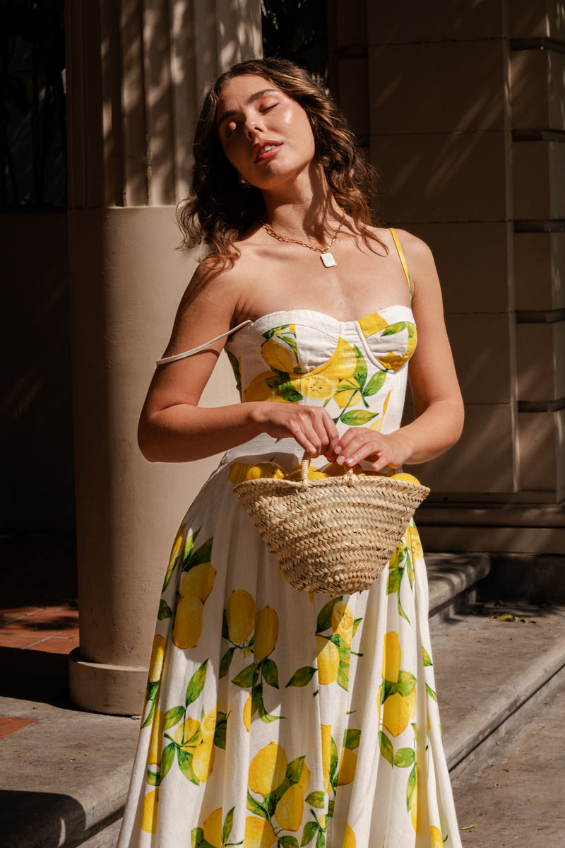 Yuri Sleeveless Lemon Print Midi Dress Yellow
