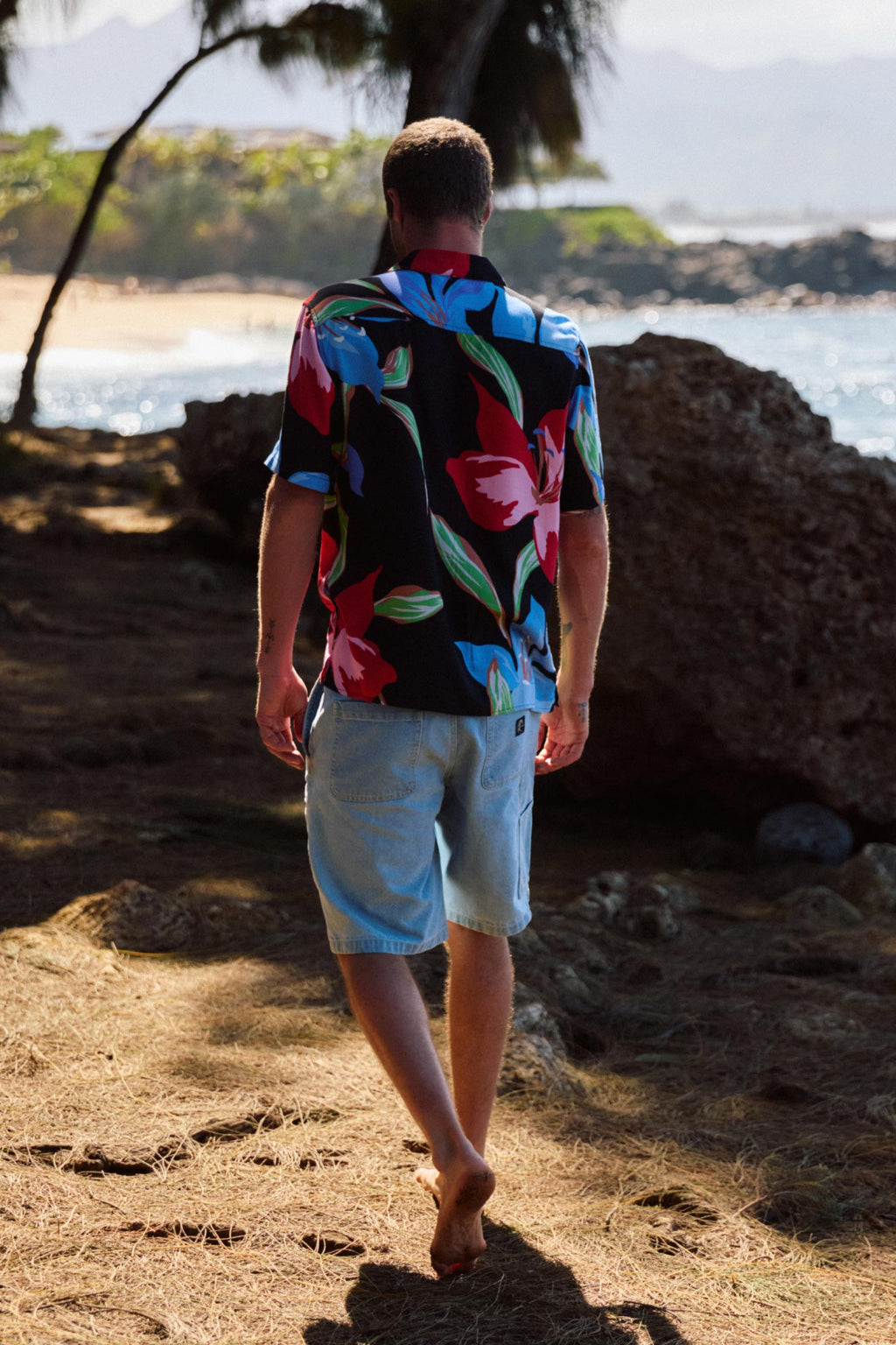 Relaxed Woven Camp Shirt